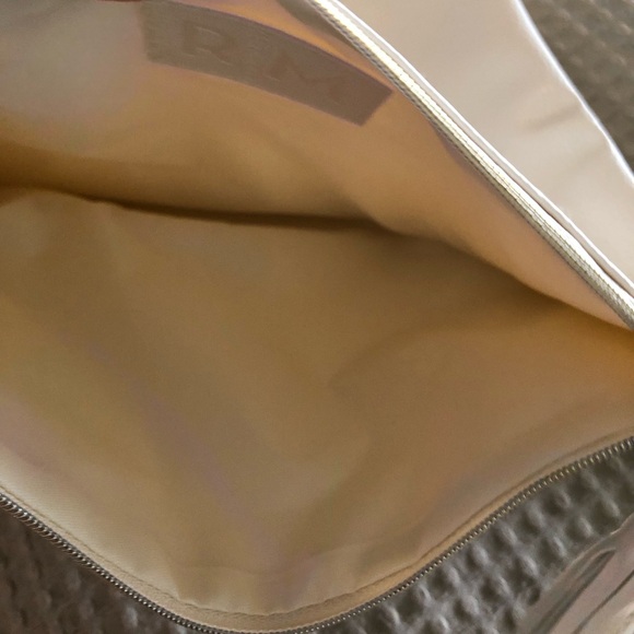 Rachel Miriam Eve Clutch - Picture 13 of 14